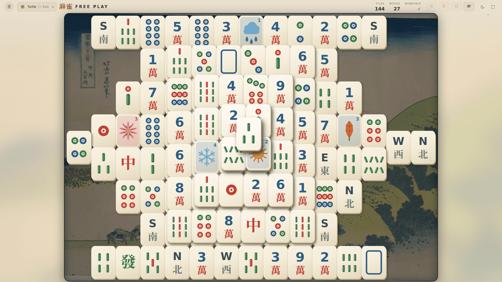 The classic Turtle Mahjong Solitaire layout with the playable-tile highlighting setting turned off.