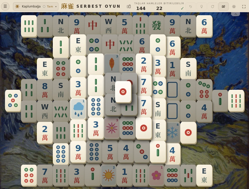 Bir Japon manzara tablosu üzerinde botanik taşlarıyla Mahjong Tide'daki tam Kaplumbağa düzeni.